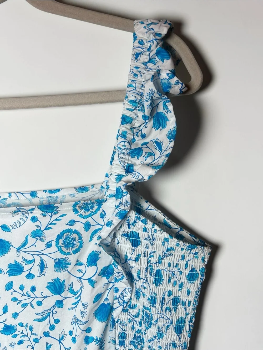 Draper James Blue Floral Cotton Maxi Dress Size L Smocked Bust Pockets Coastal - Picture 4 of 12